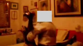 شقراء صغيرة في سن المراهقة افلام سكسيه مترجمه عربي كيارا دائما أحلام كبيرة!